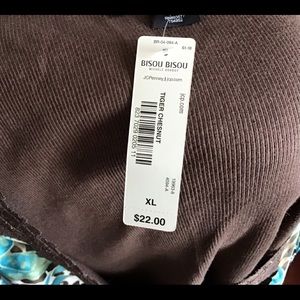 Bisou Bisou Tops - NWT. DRESSY TANK TOP Bisou Bisou Tops - NWT. DRESSY TANK TOP